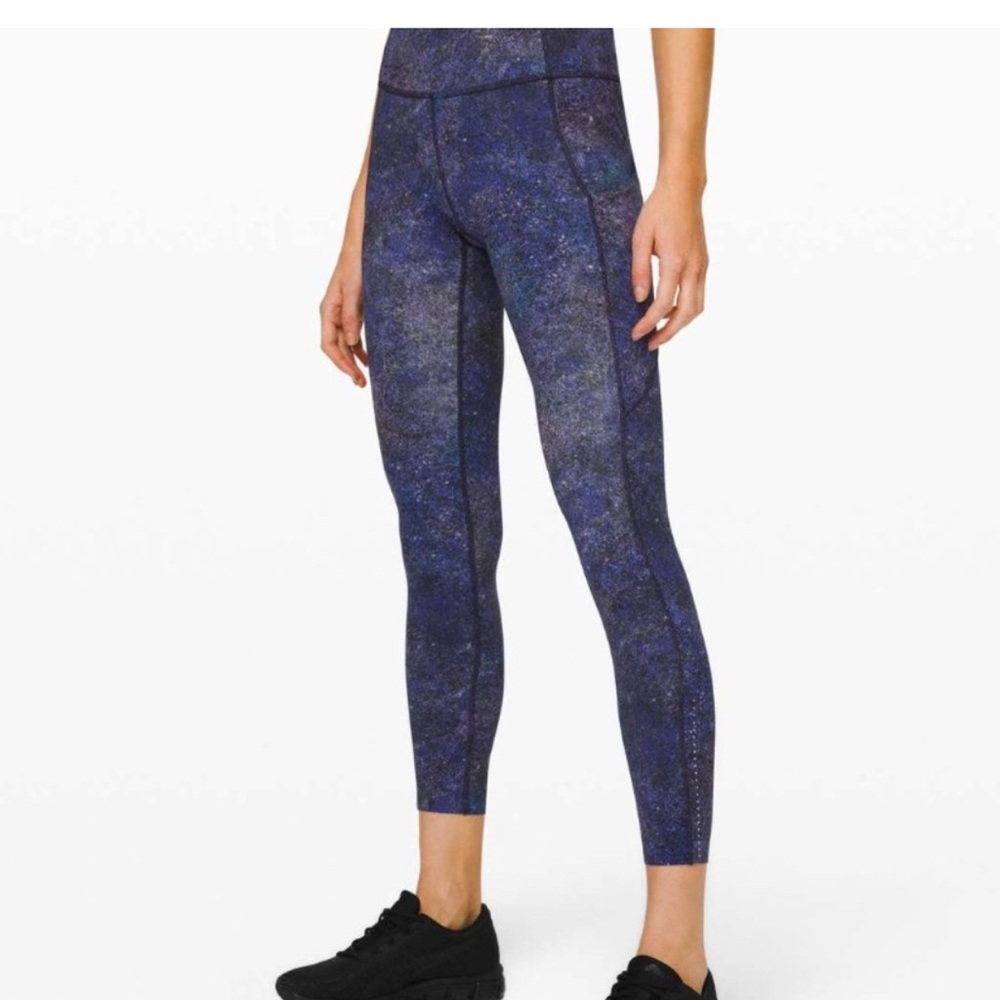Lululemon Fast and Free Tight Size 4, 25” length